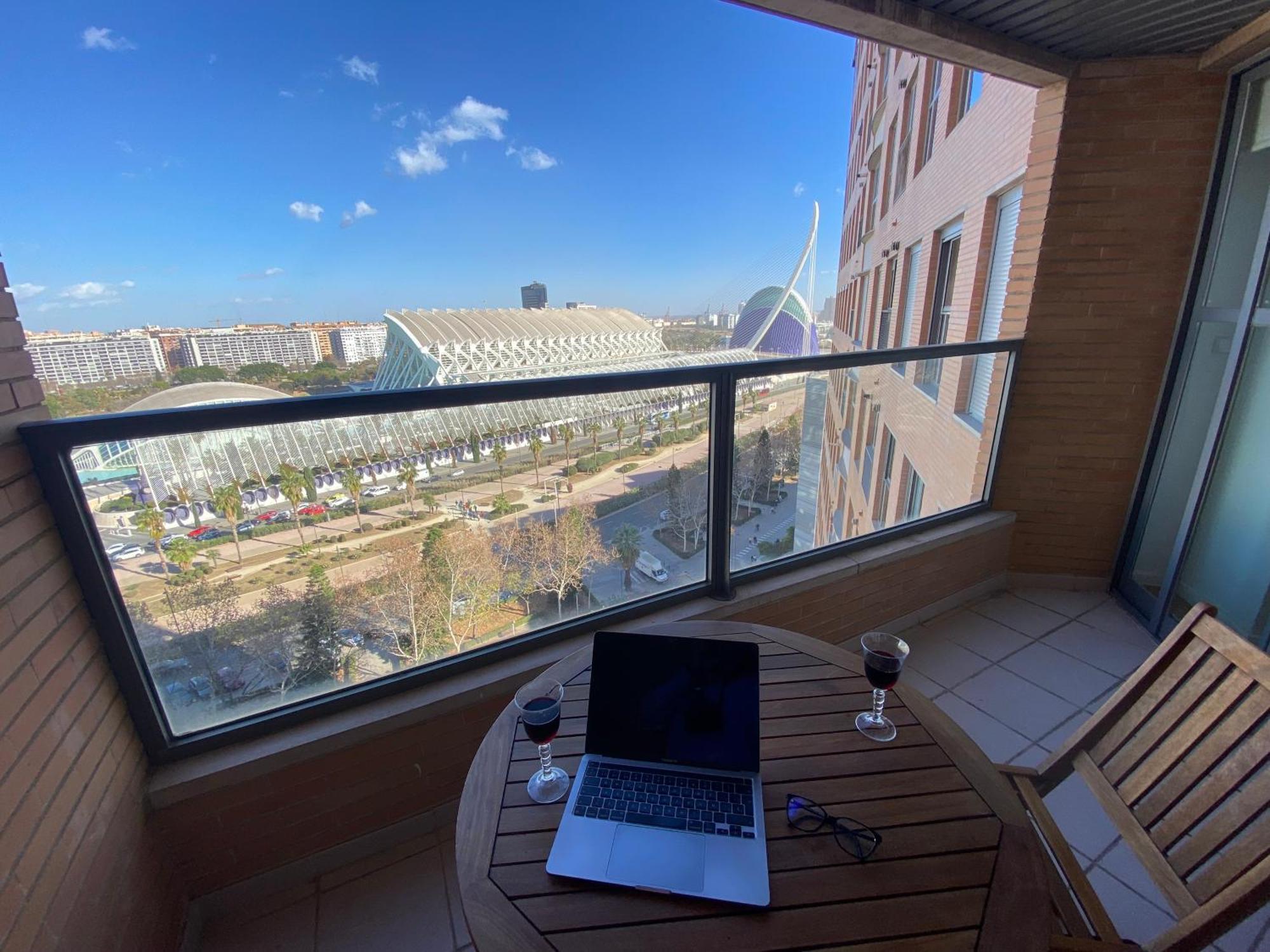 Travel Habitat L'Umbracle Apartment Valencia Exterior photo